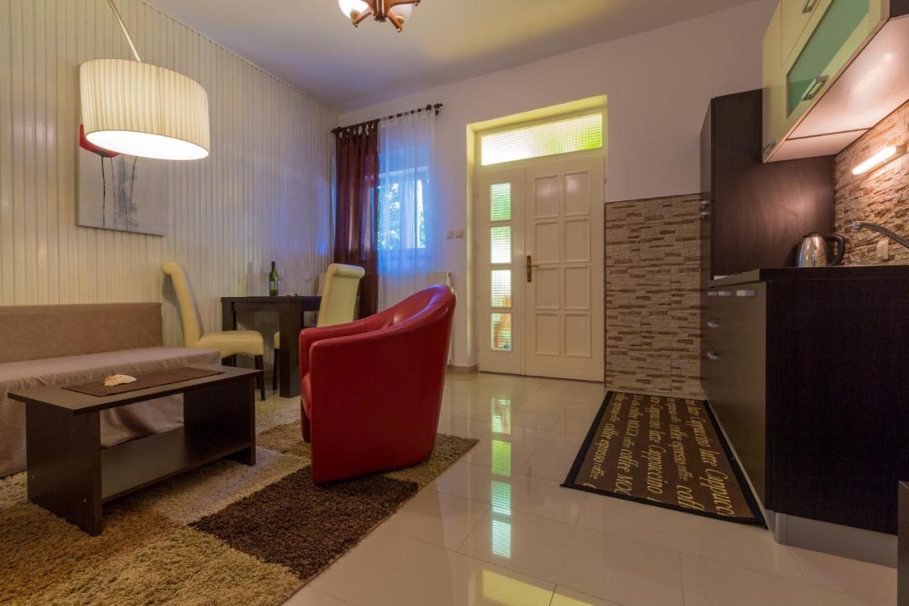 Branka Apartment ซริกเวนิซา ภายนอก รูปภาพ